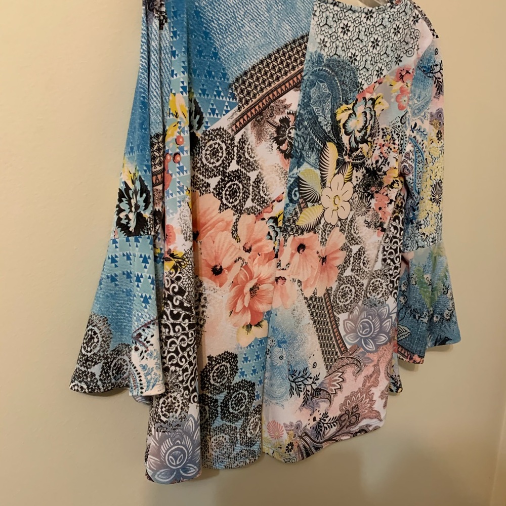 NEW DIRECTIONS Top size petite Small - Picture 4 of 8